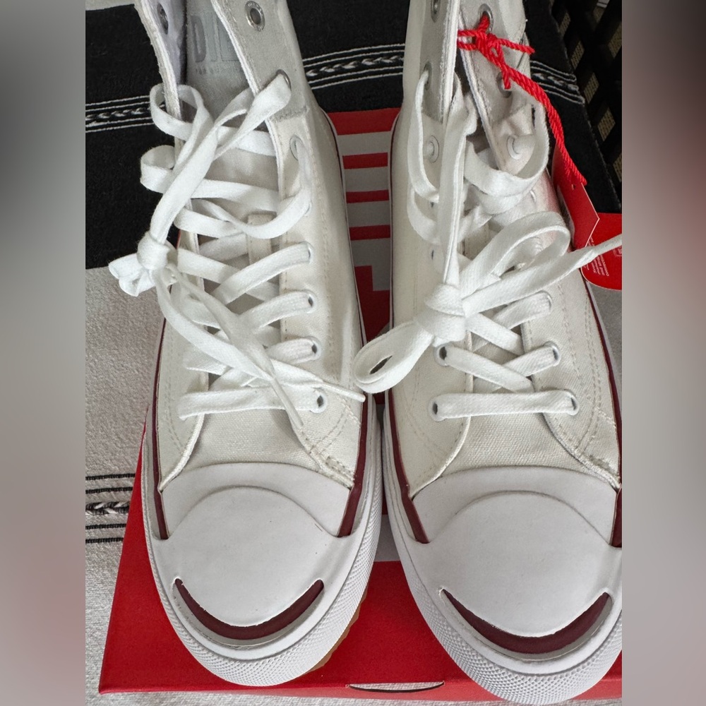 Diesel Men's White Hightop Sneakers size 12 - Picture 3 of 9